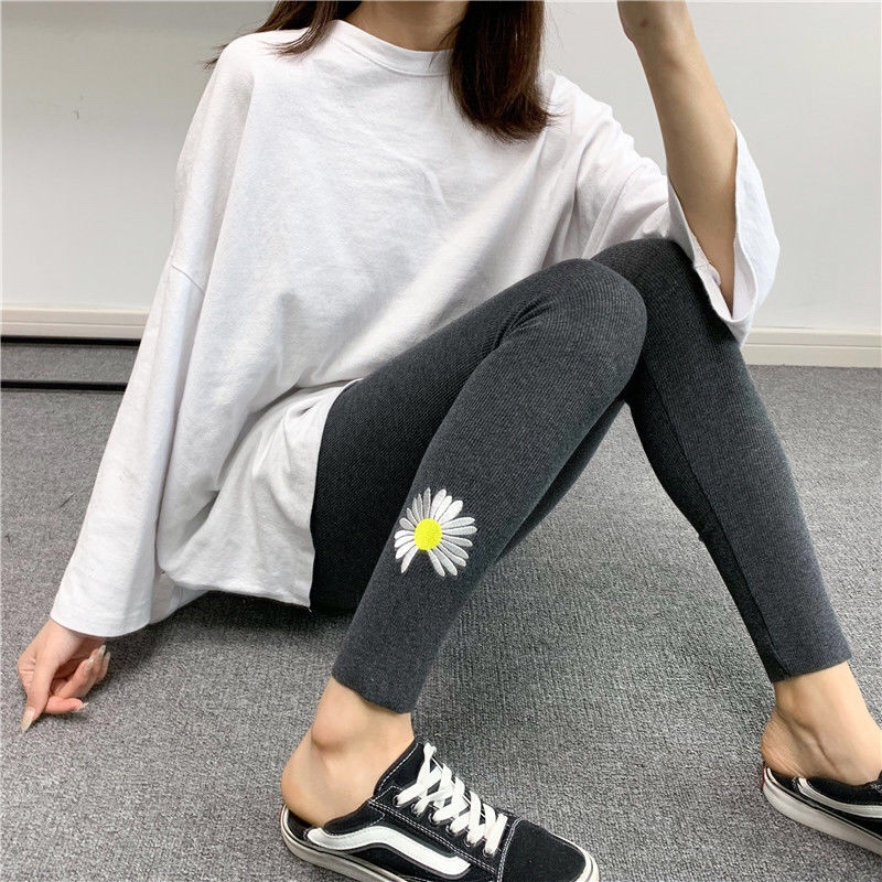 2020新款女士九分外穿小雏菊打底裤网红同款三色可选厂家直销细节图