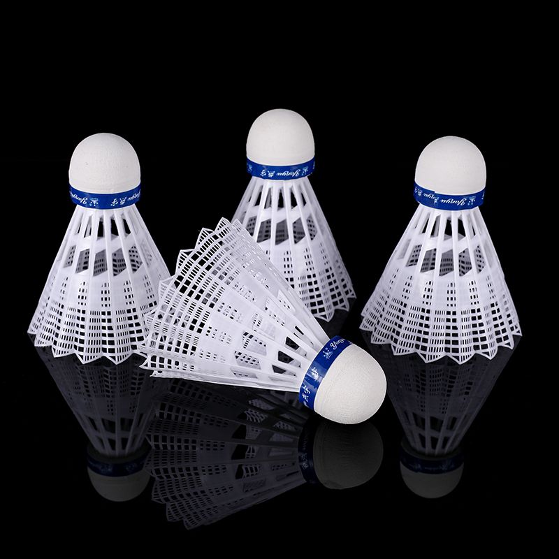 Yanyu 700 Nylon Ball 12 Sets Of Anti-Wind And Non-Flapping Indoor And Outdoor Training Balls Application Scenario