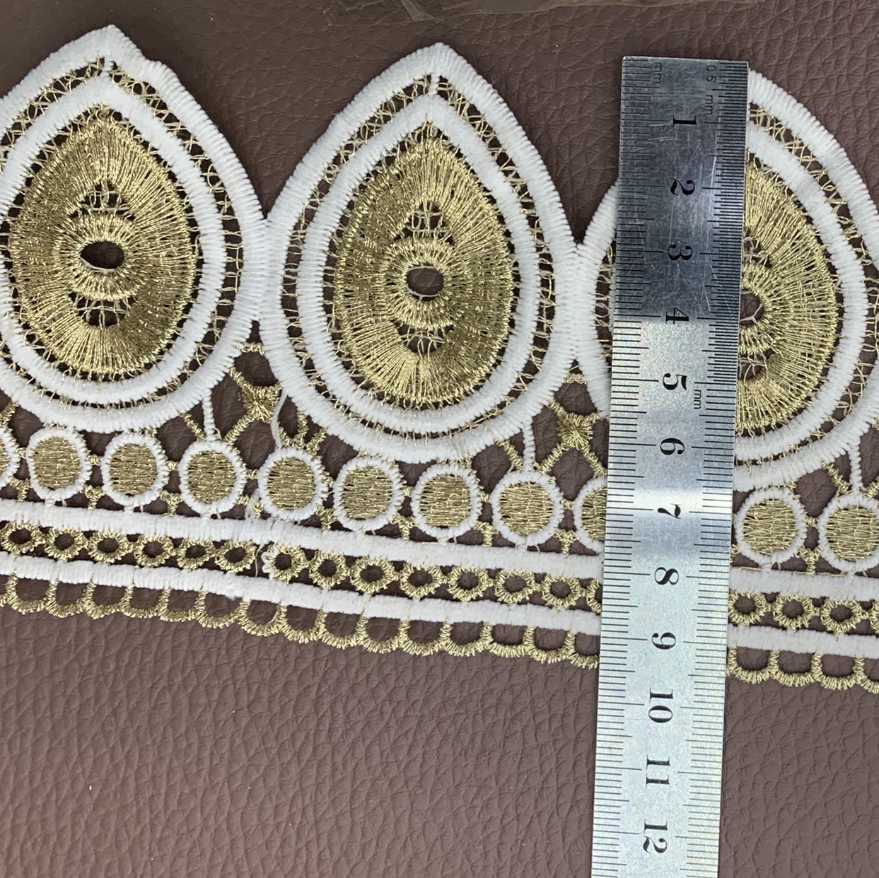 Gold thread two-color water-soluble stripe flower thumbnail