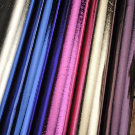 High-gloss, fine-textured, glossy, multi-color 101 laminated artificial leather, large stock of high, medium and low-end luggage, sofa, shoe materials and fabrics details Picture