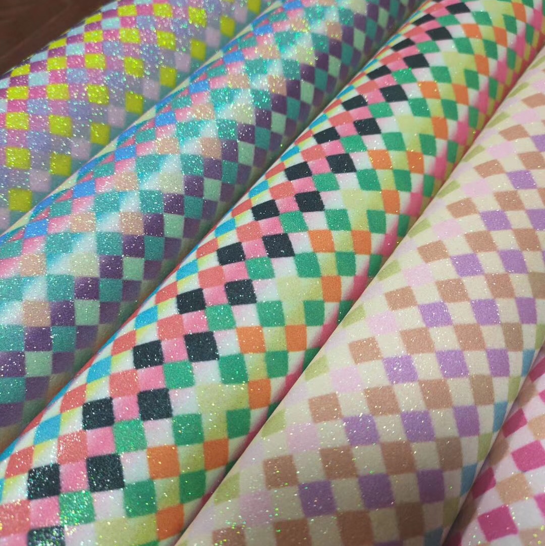 0.9油皮/红白宽条纹棉面料产品图