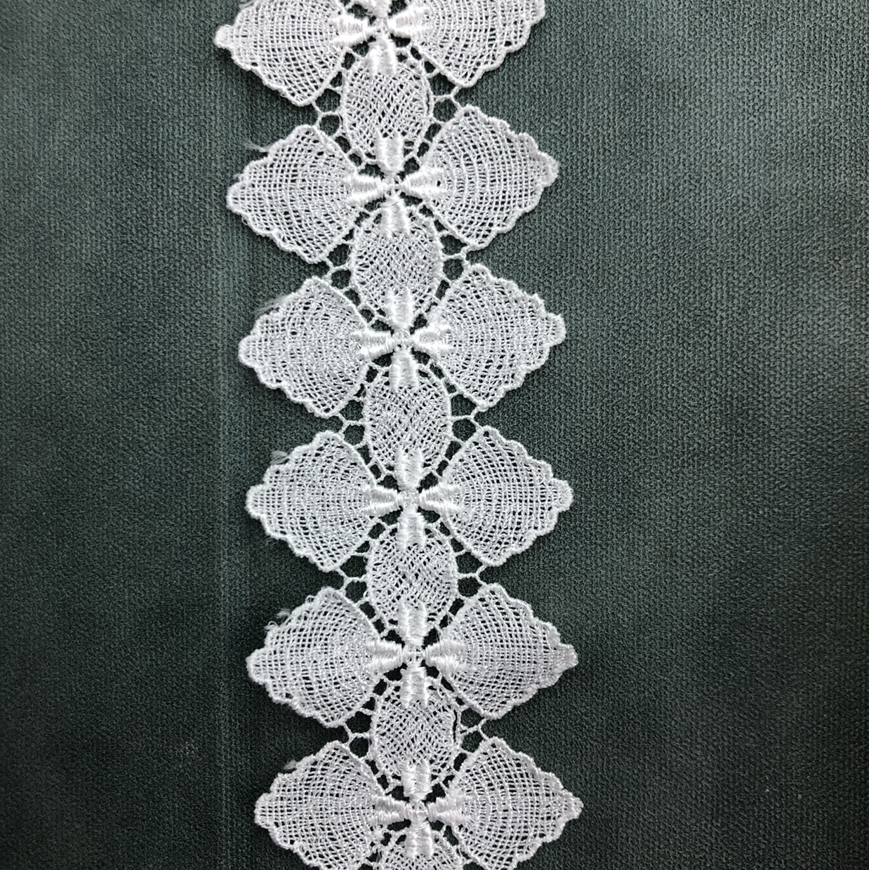 Water-soluble lace for clothing and curtain accessories