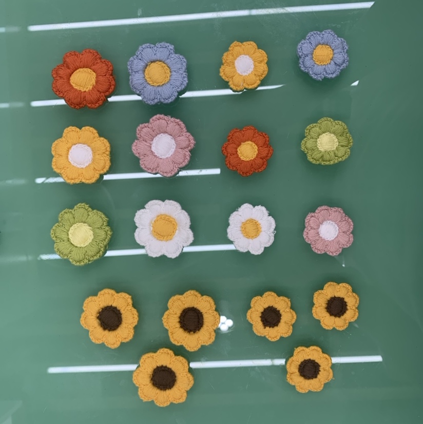 Cotton thread woven flowers details Picture