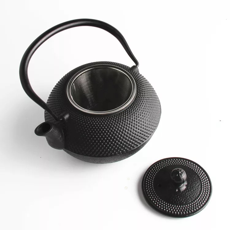 2020 Factory Direct Sales Wholesale Net Red Pellet Iron Pot Cast Iron Teapot 900 Ml undefined