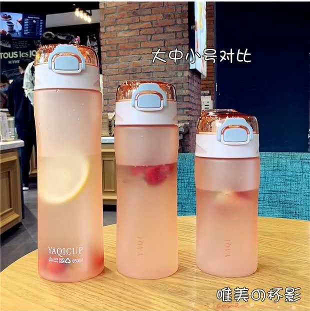 亚奇飞越弹跳磨砂三丽鸥不锈钢焖烧杯熊猫炖炖顿顿杯多功能便携保温饭盒白底实物图