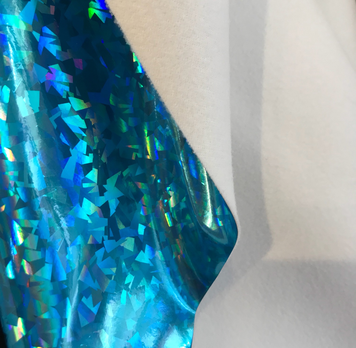 Laser irion-dollar glass fragments, PU mirror fabric, seven-color fabric bags and artificial leather in stock undefined