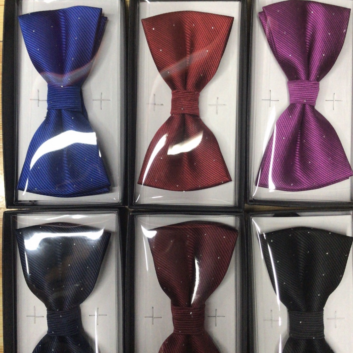 High-end, new style, in-stock manufacturer fabric, premium tie Application Scenario