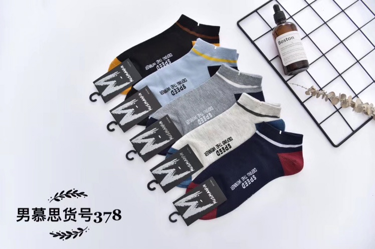 مجموعة جديدة من الجوارب النسائية الجديدة من 10 حقائب من البريد Item Picture