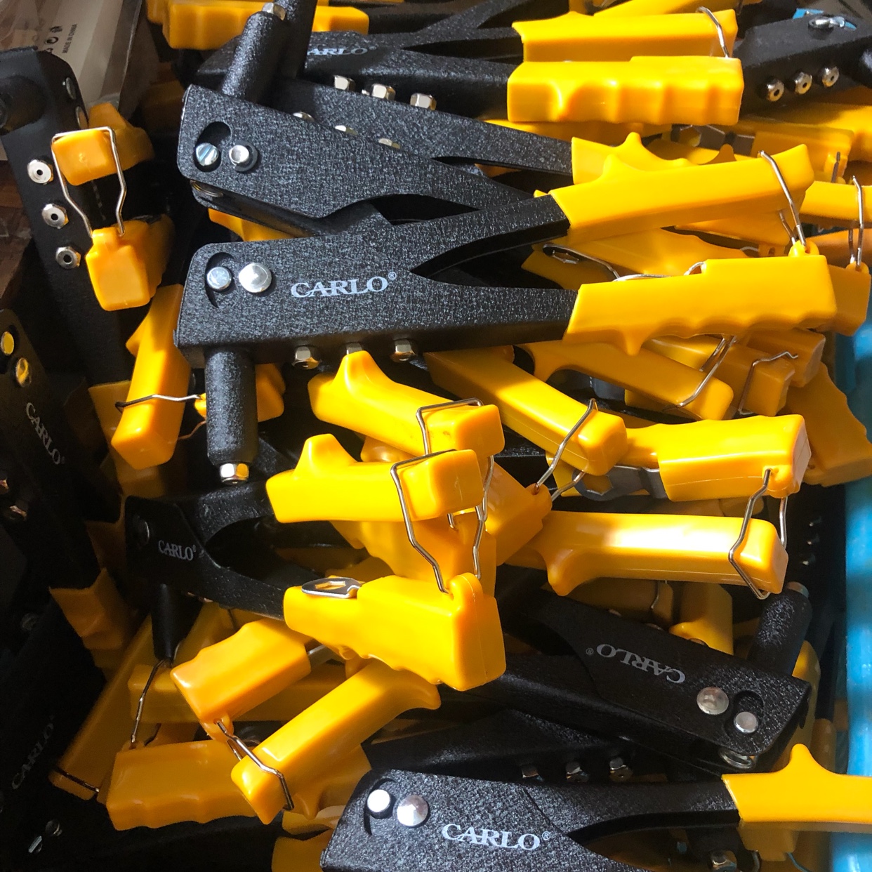 Pull rivet gun
Pull rivet gun
Pull riveter with nail thumbnail