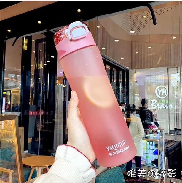 焖烧杯实物图