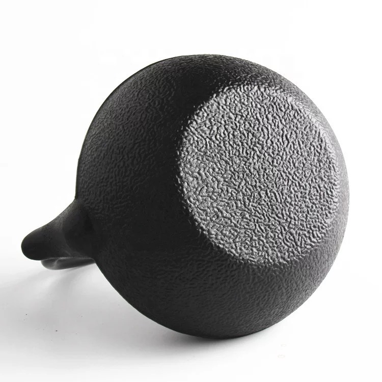 2020 Factory Direct Sales Wholesale Net Red Pellet Iron Pot Cast Iron Teapot 900 Ml undefined