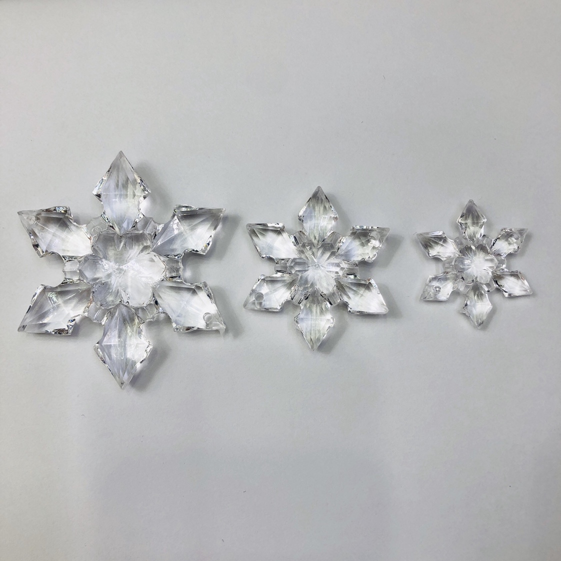 Manufacturers direct acrylic Snowflake Christmas accessories Diy accessories 65mm 45mm 35mm thumbnail