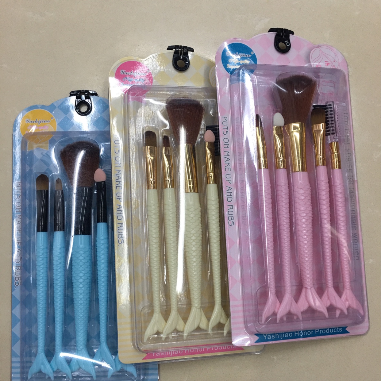 Fishtail Paint Five Face Brush Set Fine Soft Fiber Hair Blush Brush Cleaning Instrument details Picture