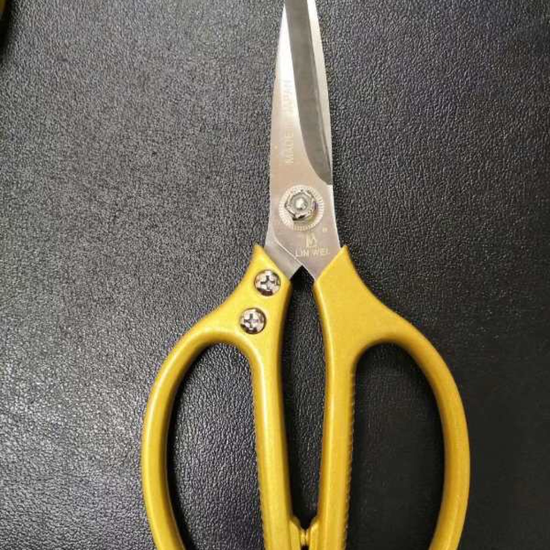 Gold and silver Kitchen Powerful sharp Scissors Japan SK5 scissors stainless steel industrial scissors Multi-functional powerful chicken and fish bone scissors kitchen food scissors thumbnail