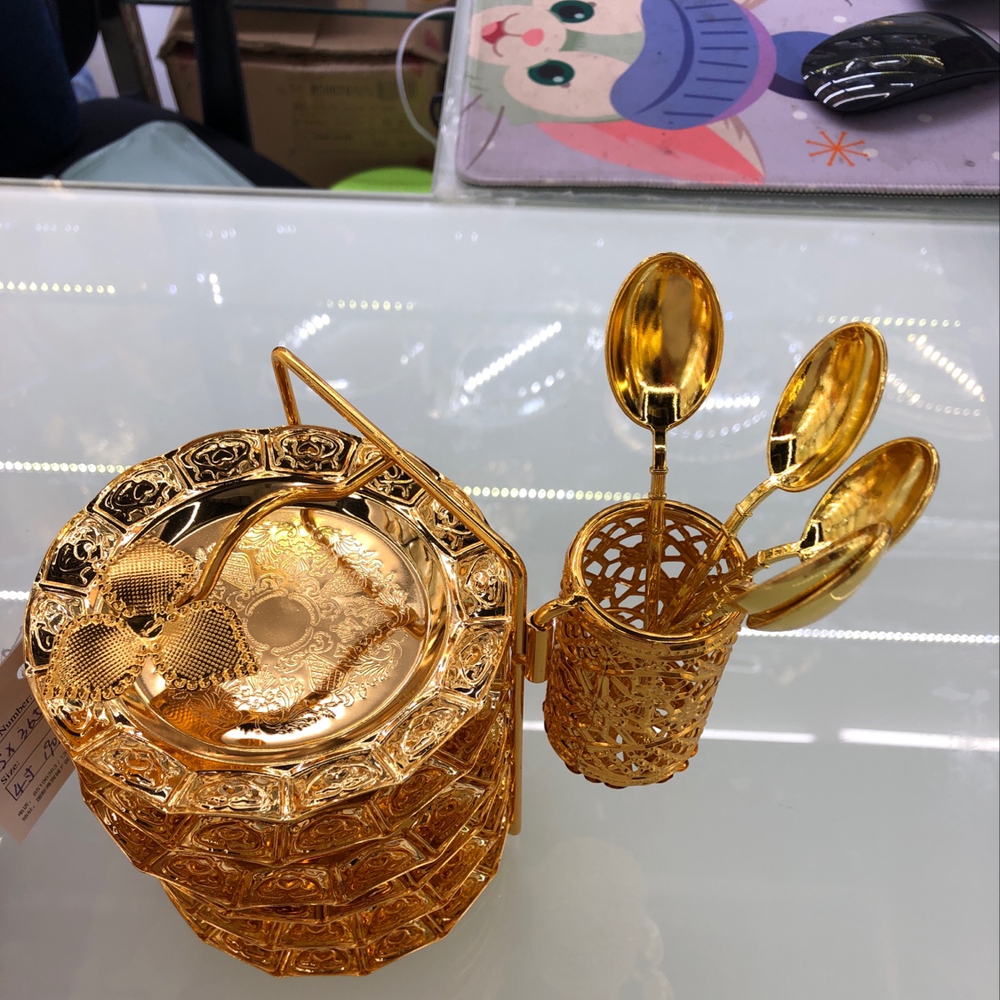 厂家直销批发零售创意金属制品陶瓷亚克力糖果盒甜品摆件装饰品摆件