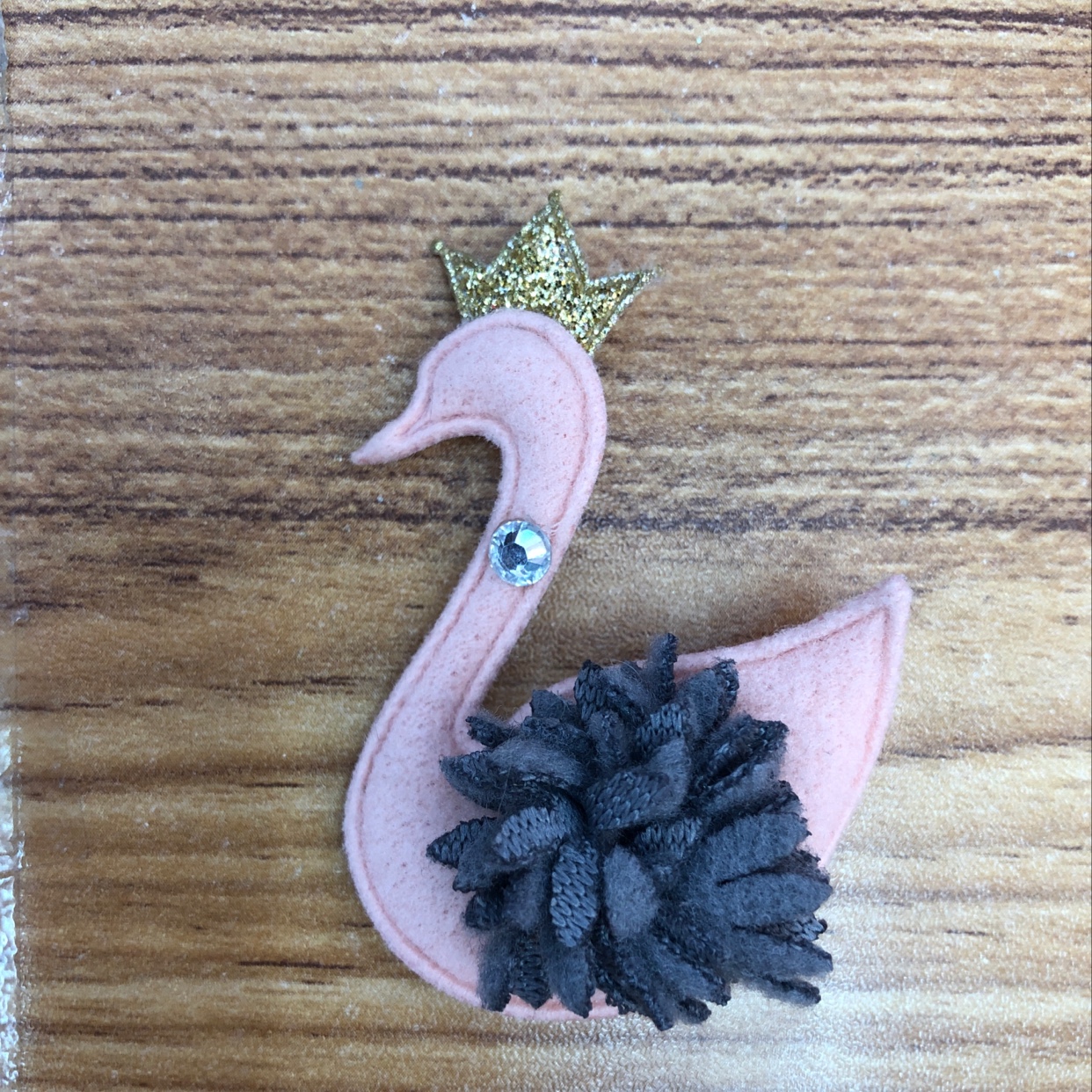 布贴/刺绣/羽绒服修复贴/肩章流苏/补丁细节图