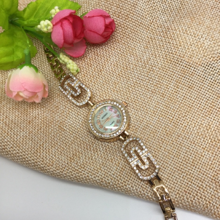 Small bracelet ladies' bracelet watch fashion watch details Picture