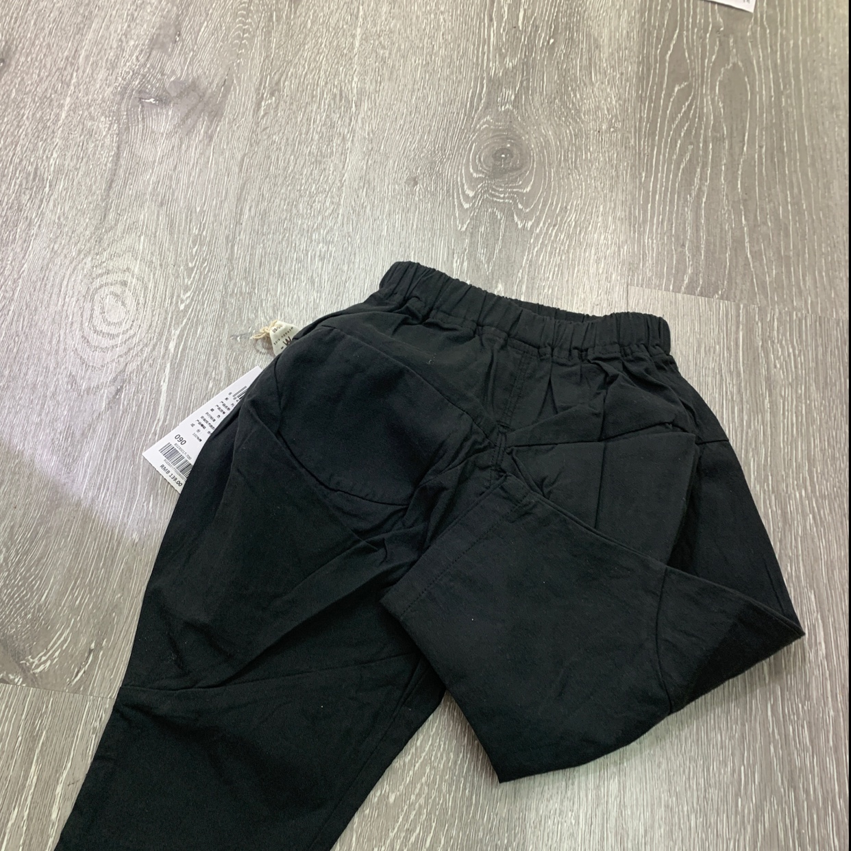 休闲中长裤产品图