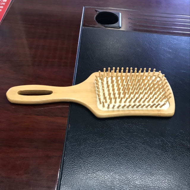 Bamboo massage comb, airbag comb, bamboo hair care comb factory direct sales, best-selling products Specification image