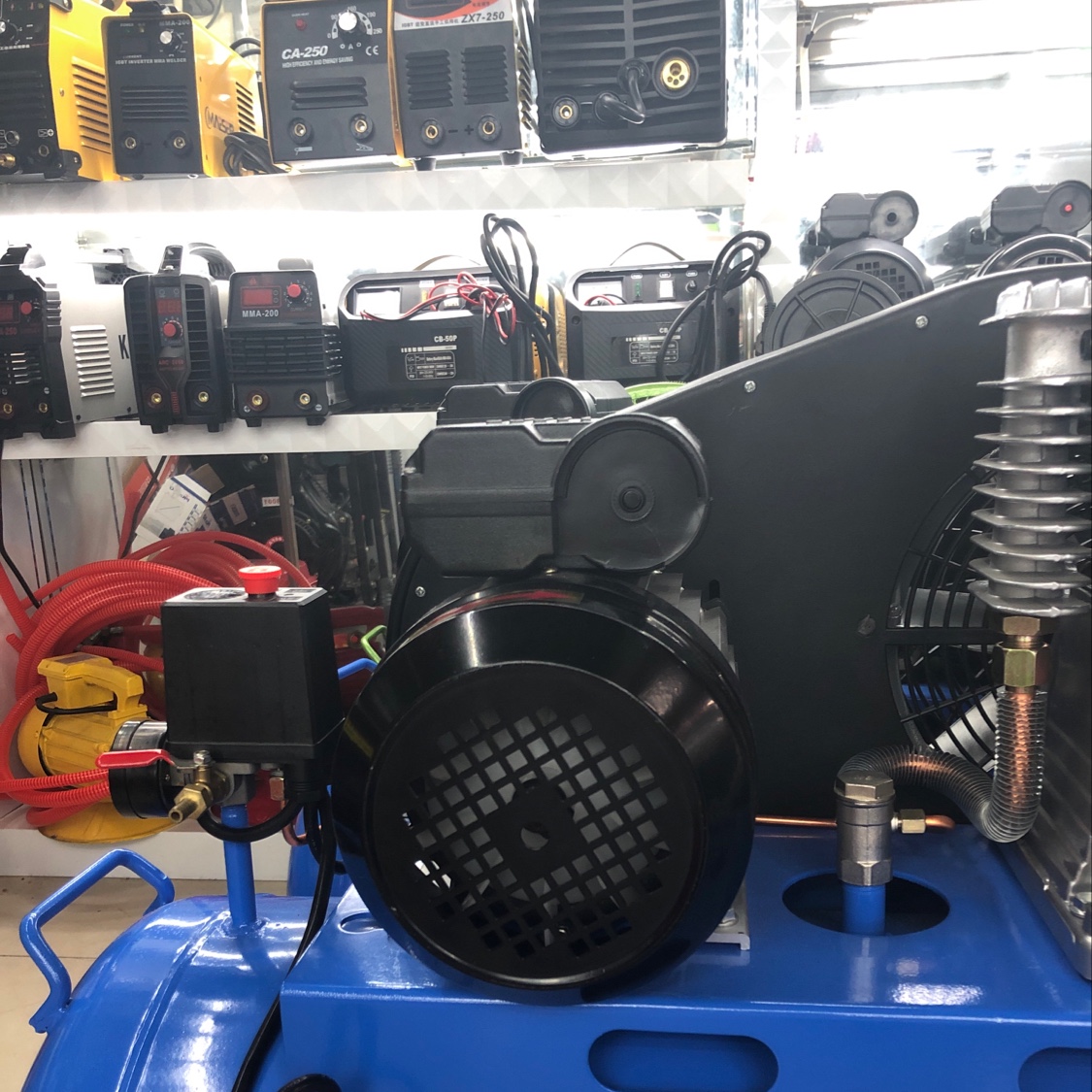 气泵空压机工业级大型380V高压气泵喷漆打气泵小型220V空气压缩机汽修产品图
