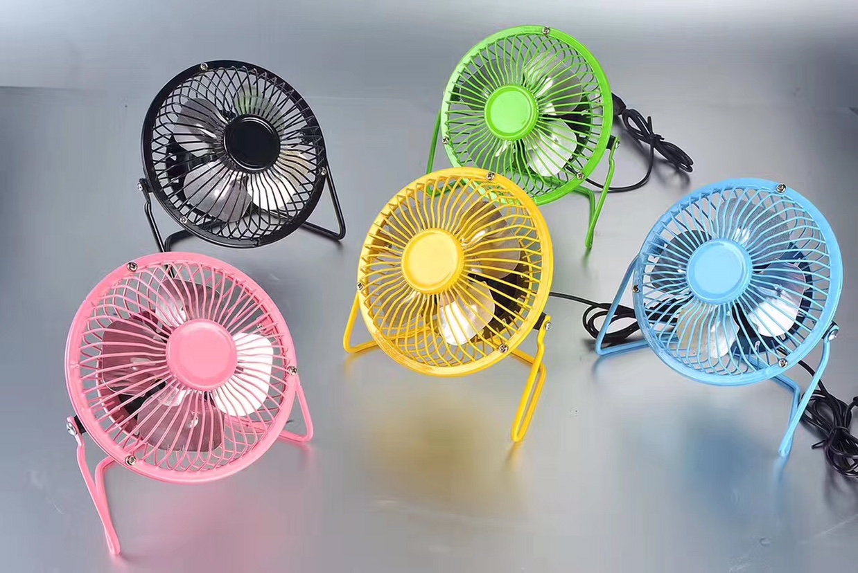 CAI Long Flashlight District 2 Store describe pic - 1