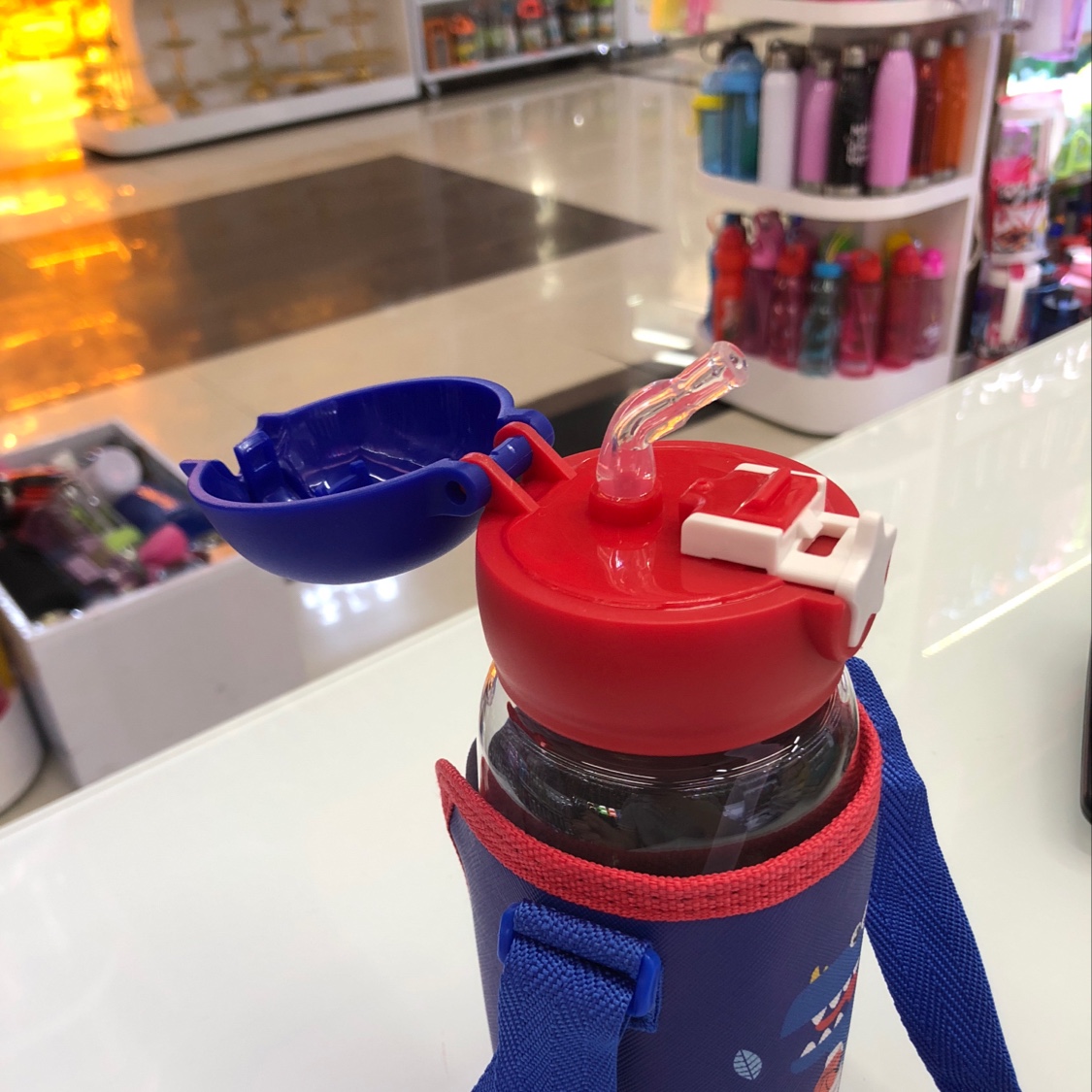 匡迪儿童水杯细节图