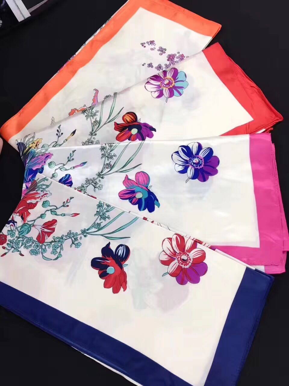 It's A Hot Seller Of Scarves