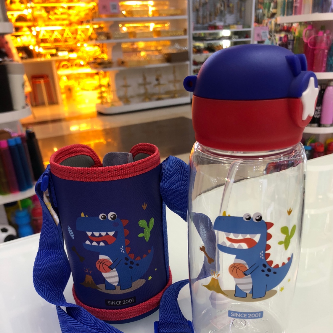 喷雾水杯实物图