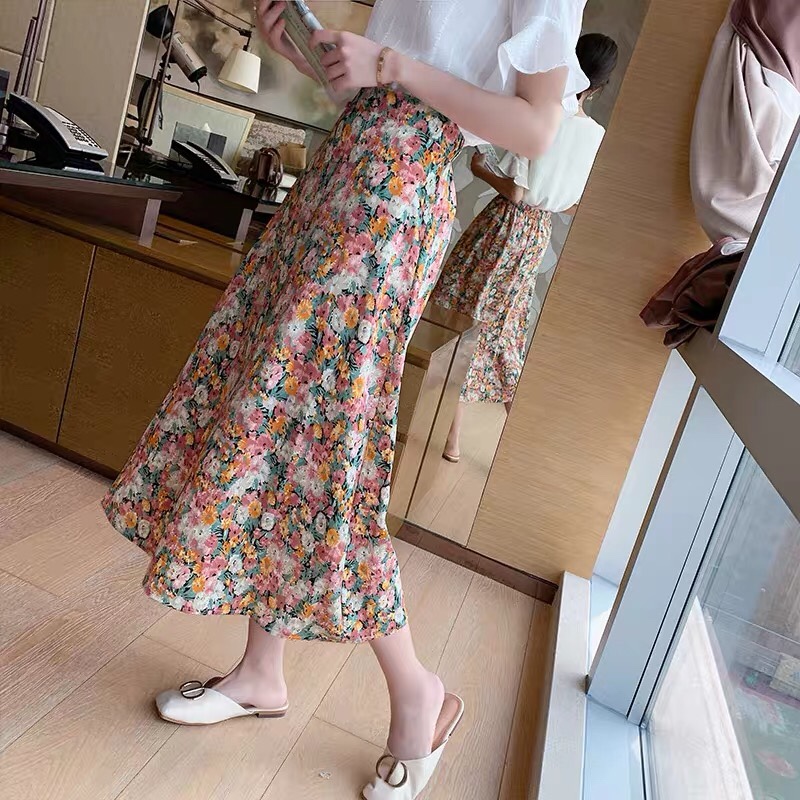 韩国长裙·大摆裙·雪纺纱·均码·适合80~140斤，年龄17~60岁·白底实物图