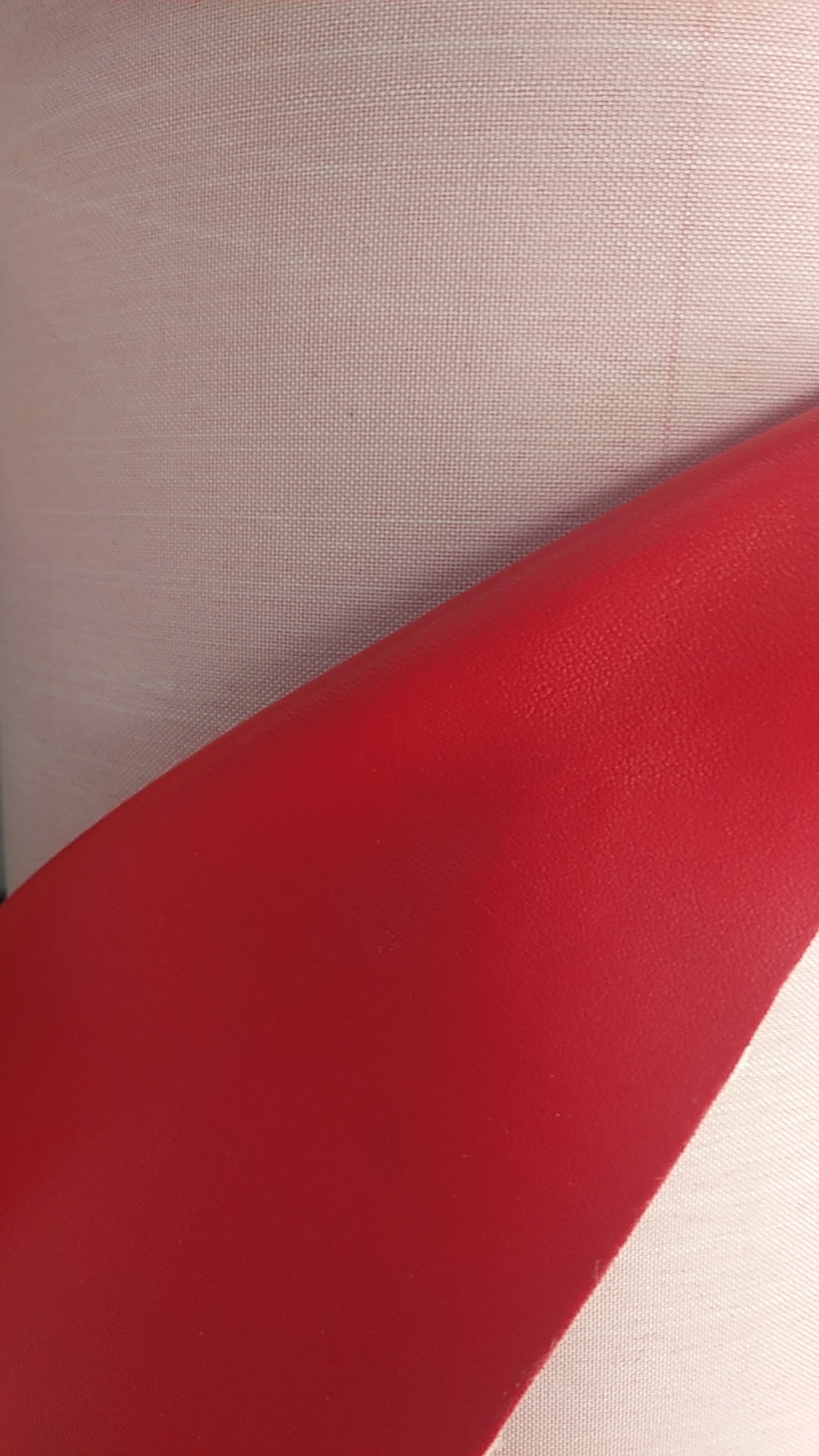 平纹耐磨耐刮PVC人造革面料箱包鞋材护腰护具用品革详情图3