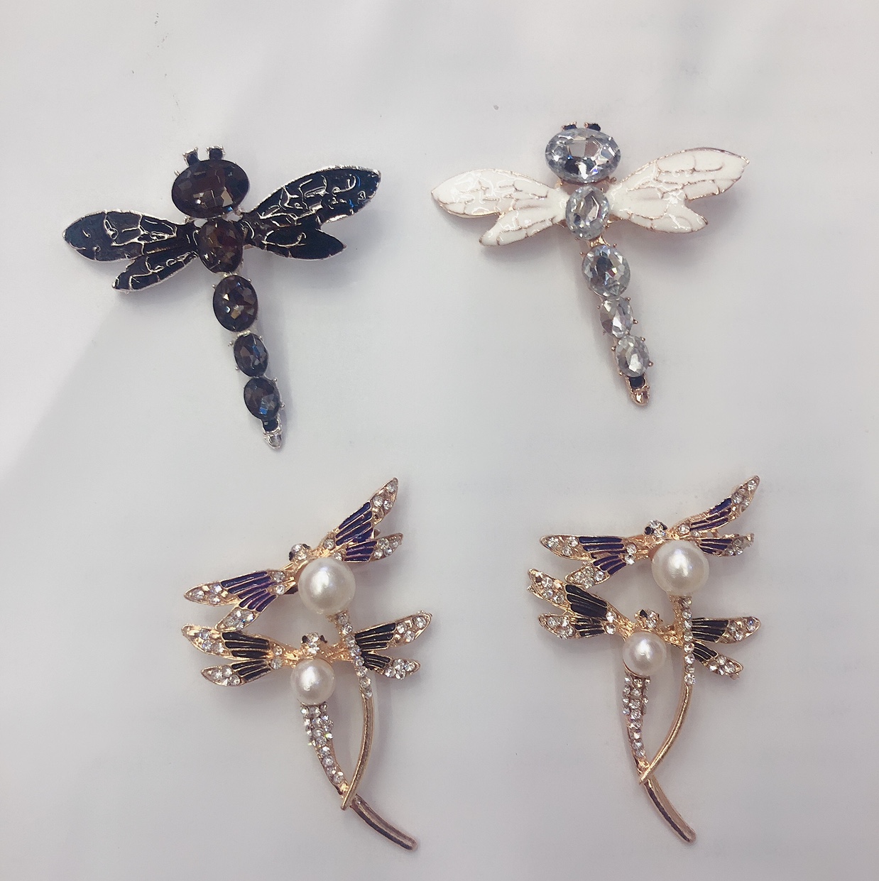 Dragonfly with drill, pearl, drip oil. Hot style thumbnail