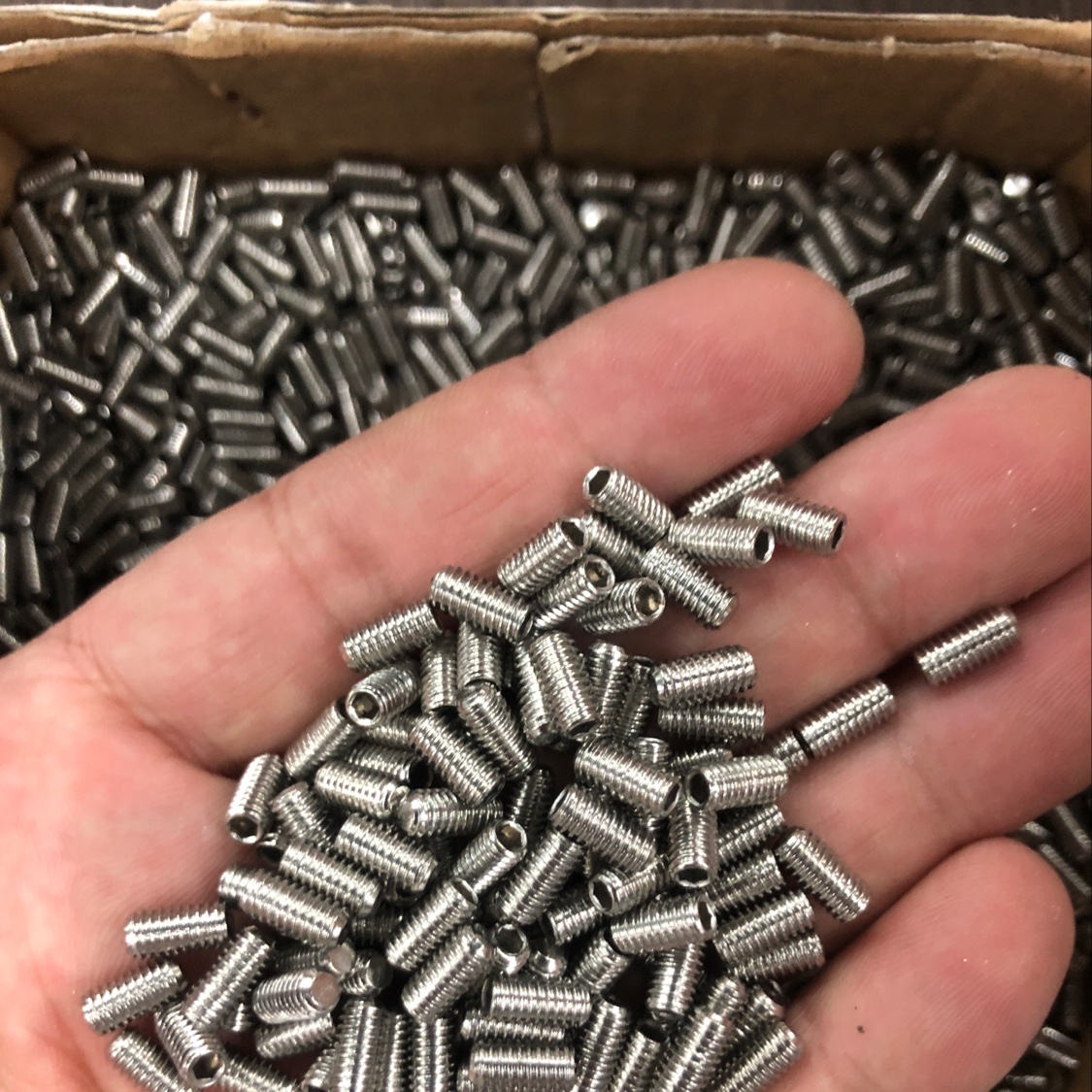 Stainless steel hexagon socket set screws with quality guarantee details Picture