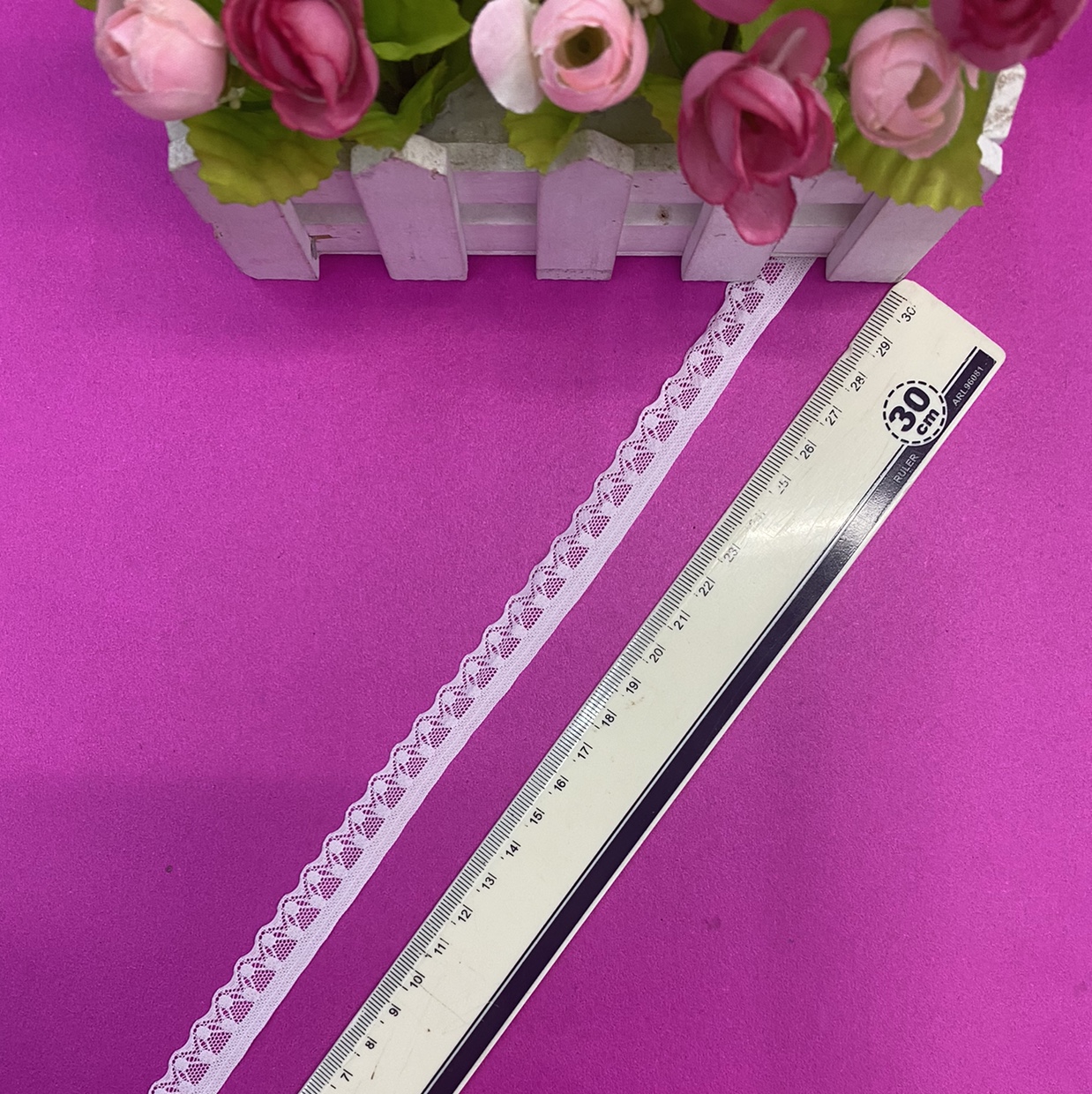 LE0632 (Width 1.5CM) Lace, elastic lace, non-elastic lace, eyelash lace, lace fabric, clothing accessories, new style lace Specification image