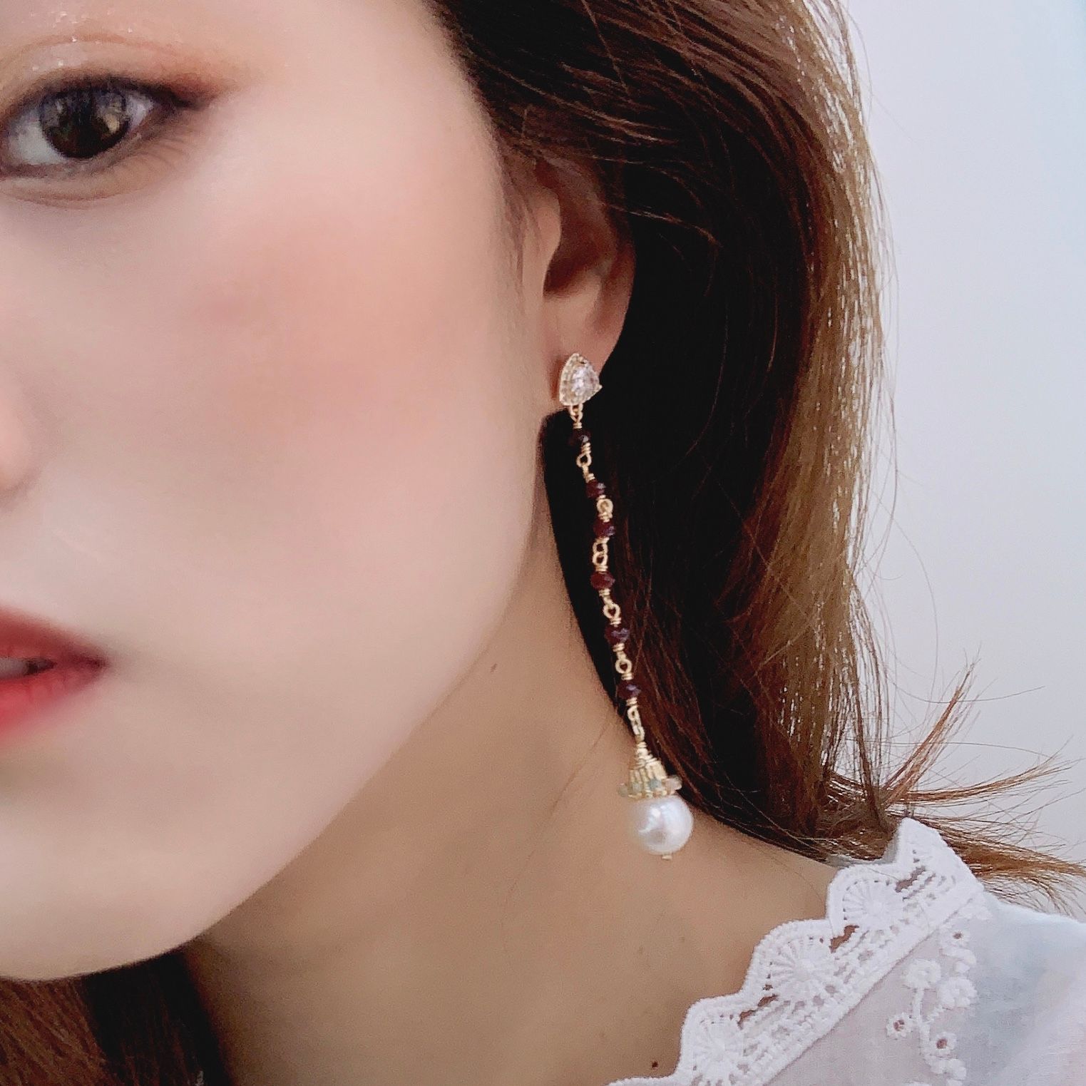 Yiwu Selection Fordora pearl original design pearl curtain aesthetic earrings long pearl earrings thumbnail