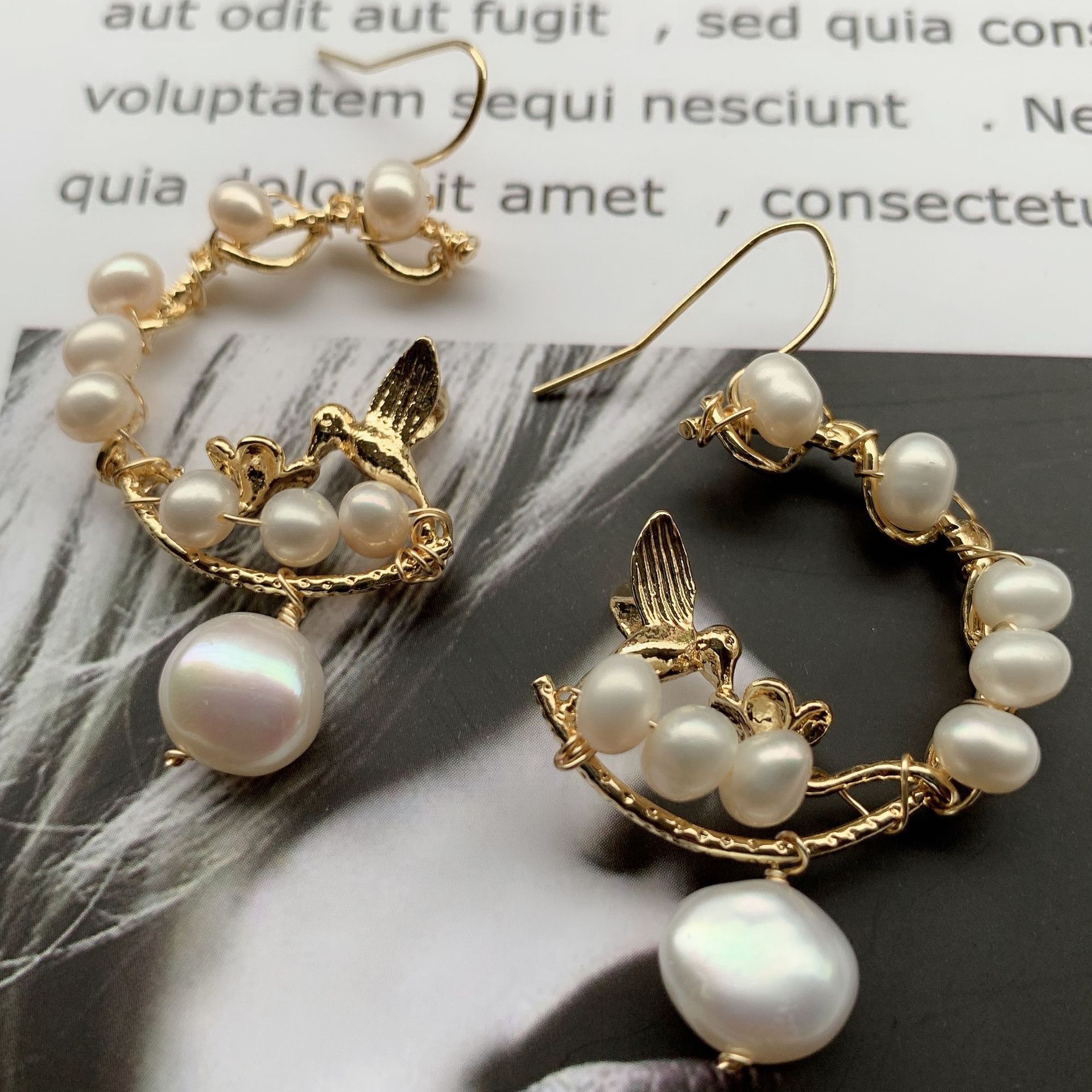 Yiwu Selection natural pearl temperament jewelry fashion ear hook popular personality jewelry earrings