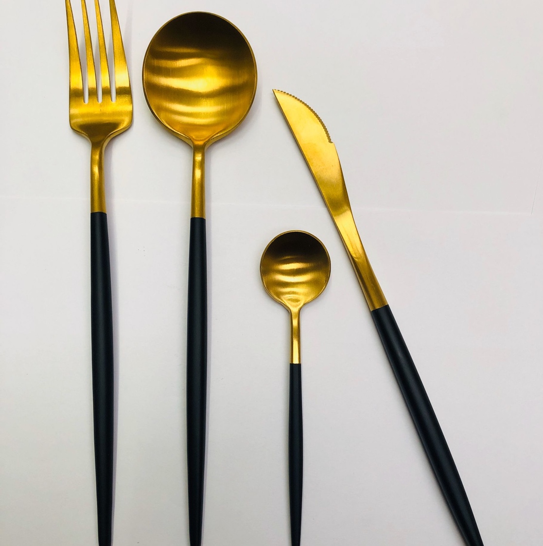 盒装4件套葡萄牙柄经典厨具
