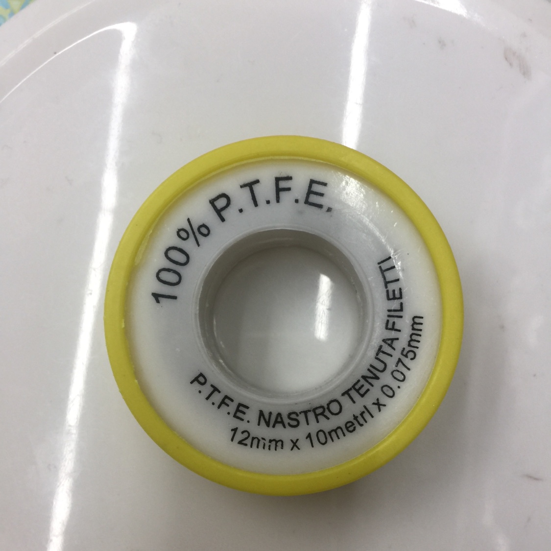 Raw tape, 100%