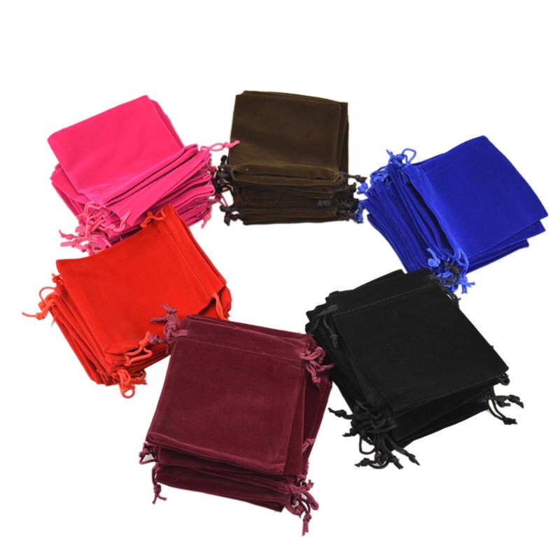 Single-sided Arctic fleece jewelry, velvet bag, mobile phone bag, drawstring mouth, jewelry packaging bag, glasses storage, small gift bag, available in multiple colors details Picture