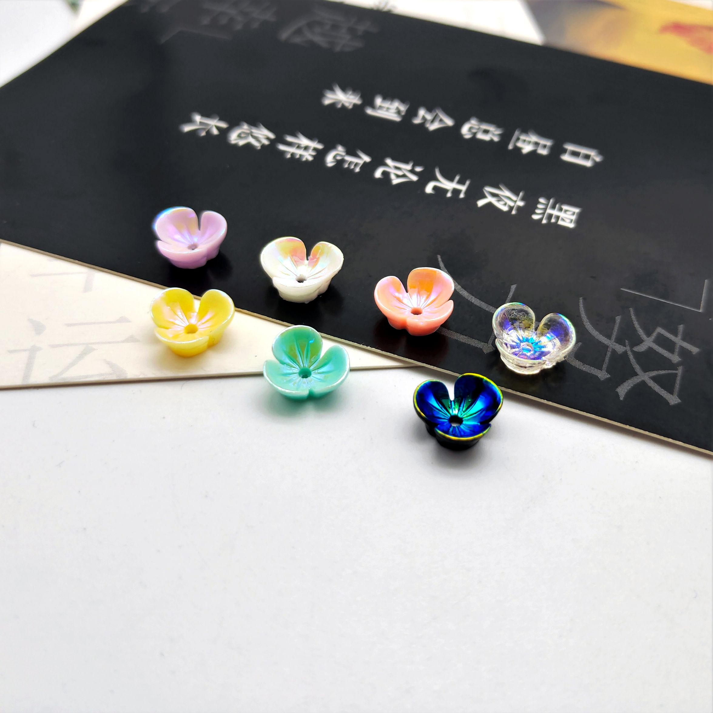 网红爆款树脂仿贝壳AB彩色五瓣花10mm 创意手机壳DIY发簪饰品配件