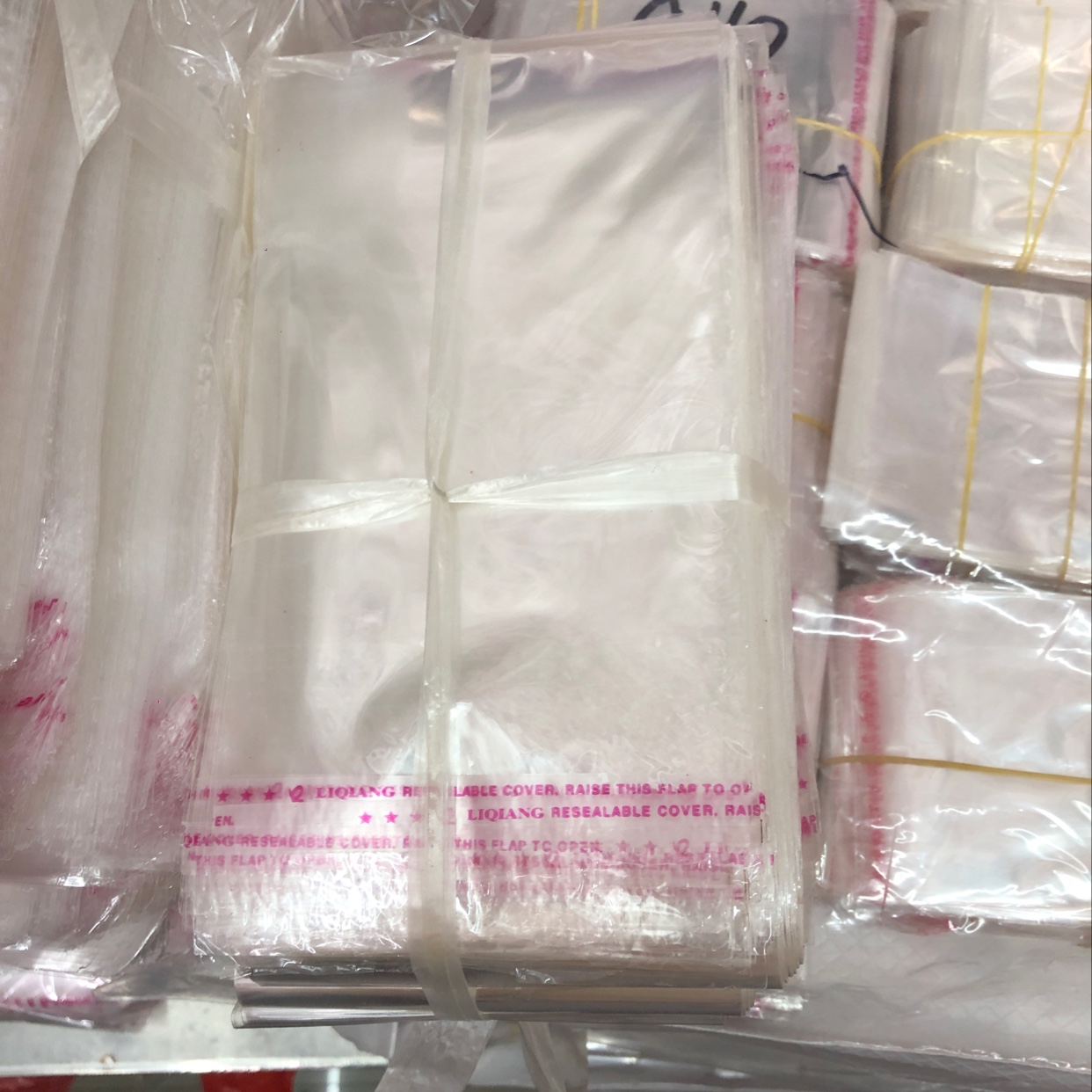 Factory direct sales of Opp adhesive bags in all sizes in stock details Picture