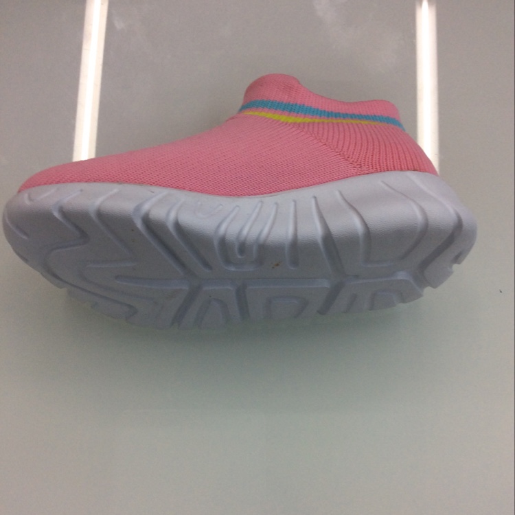 Classic children's flying woven sports shoes Specification image