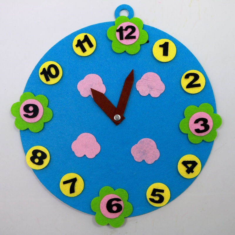 儿童益智教玩具数字认知不织布数字时钟认识时间白底实物图