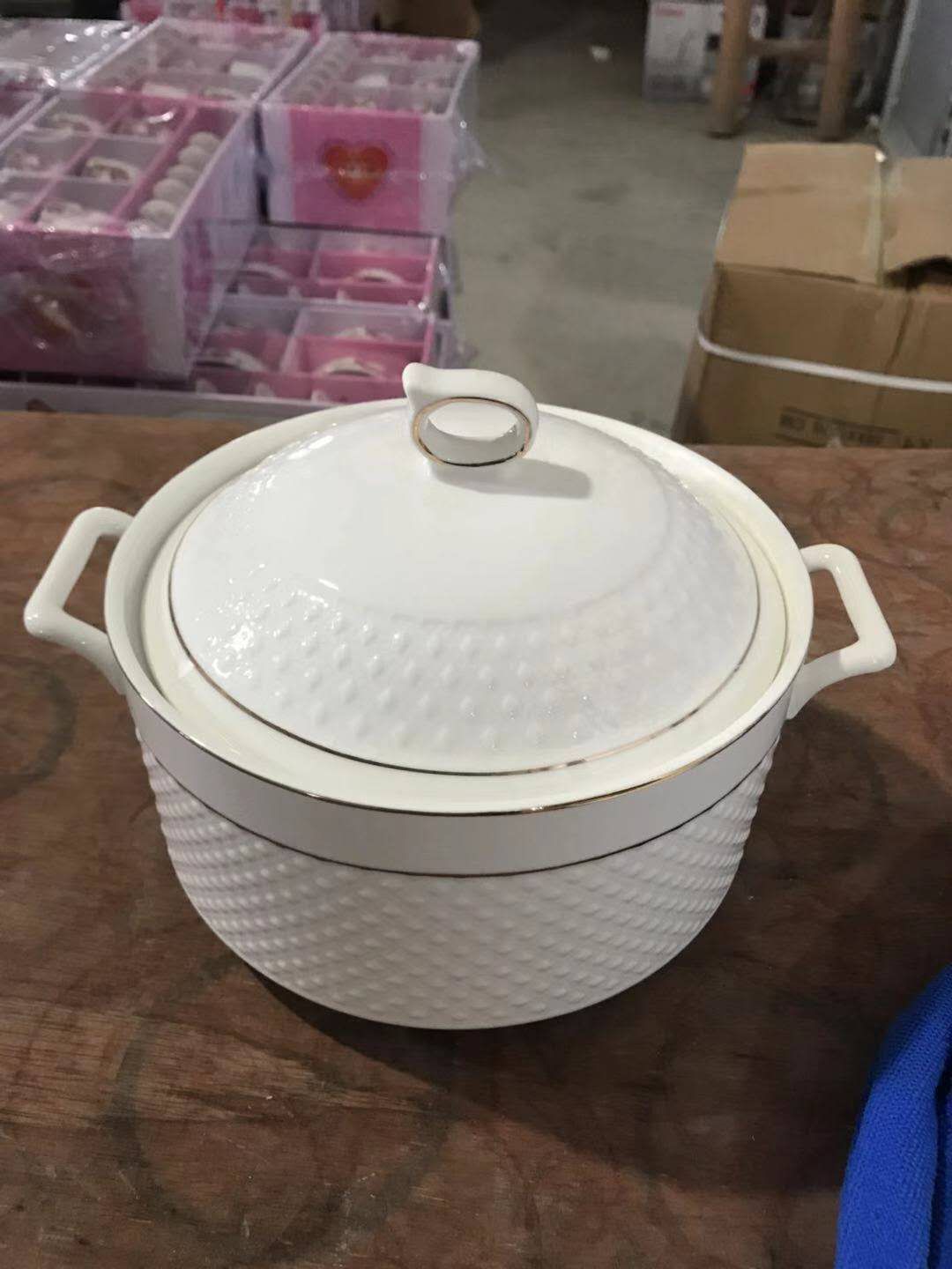 汤锅，盘子