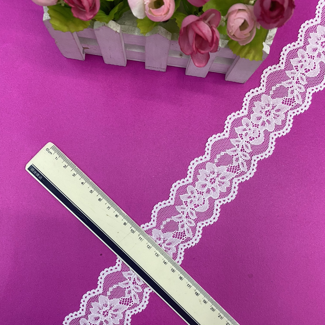 LH0748 (width 5CM) Lace, elastic lace, non-elastic lace, eyelash lace, lace fabric, clothing accessories, new style lace Specification image