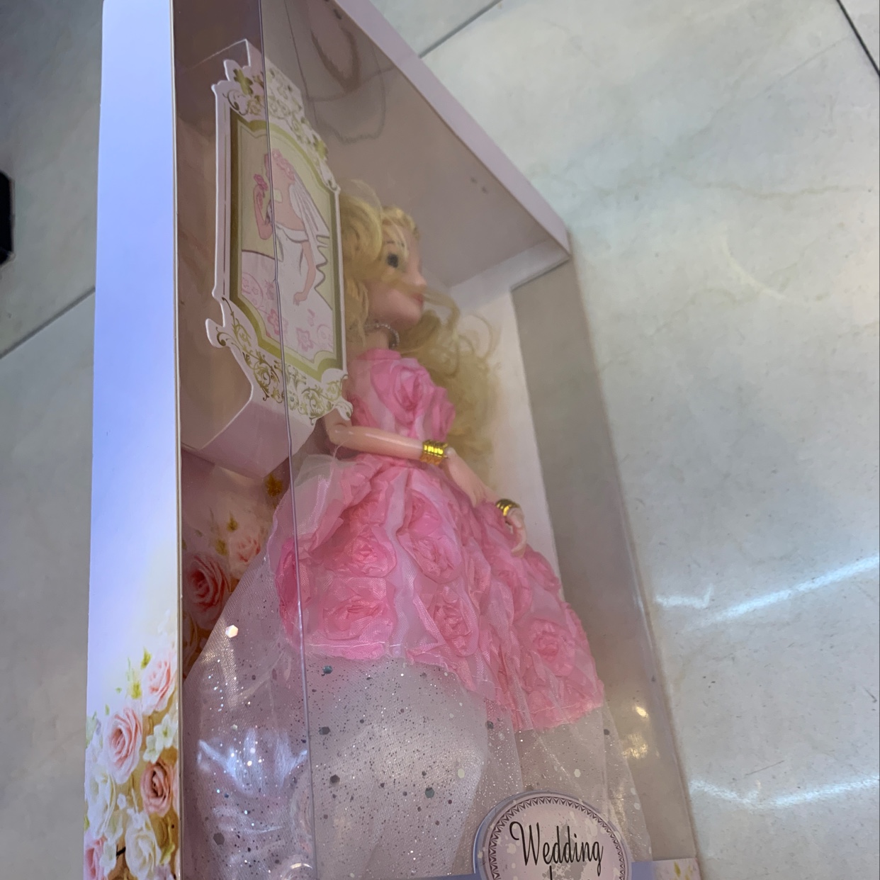 Fashionable long-haired Barbie princess 3D glasses with joint activity, a fashionable gift item Application Scenario