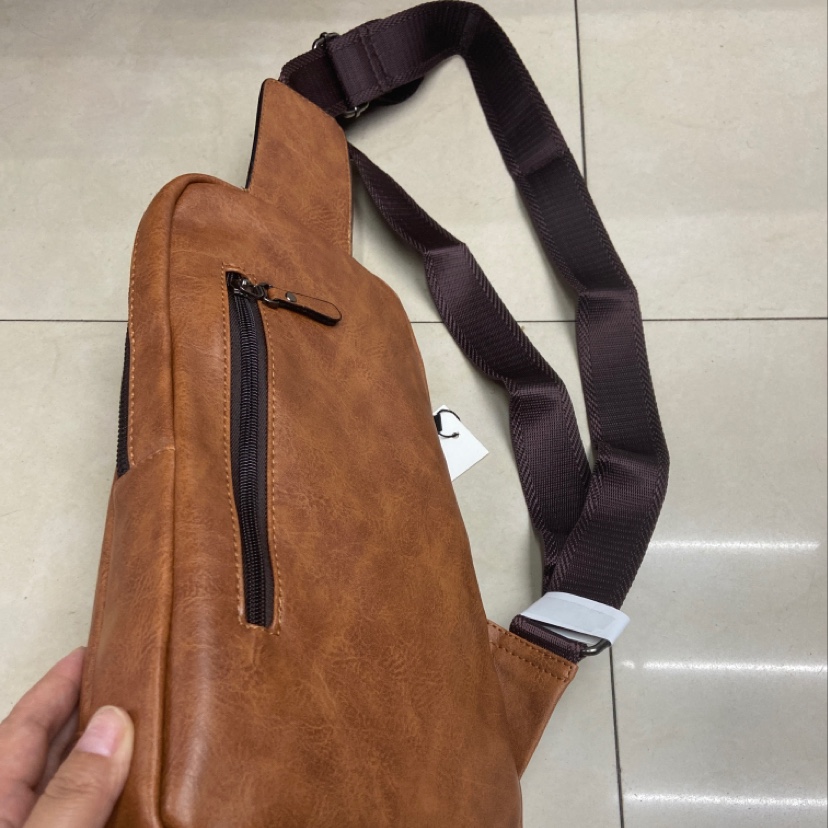 Leather Rib Chest Bag For Men details Picture