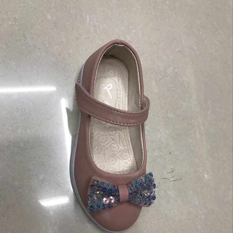 时尚潮流凉鞋女