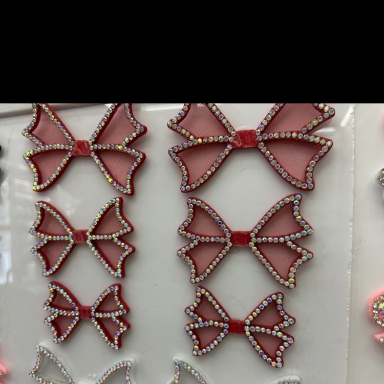 Rhinestone Maple Flower details Picture