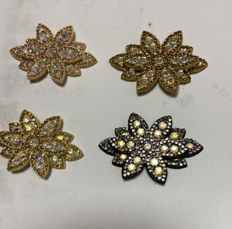 Rhinestone Maple Flower Specification drawing