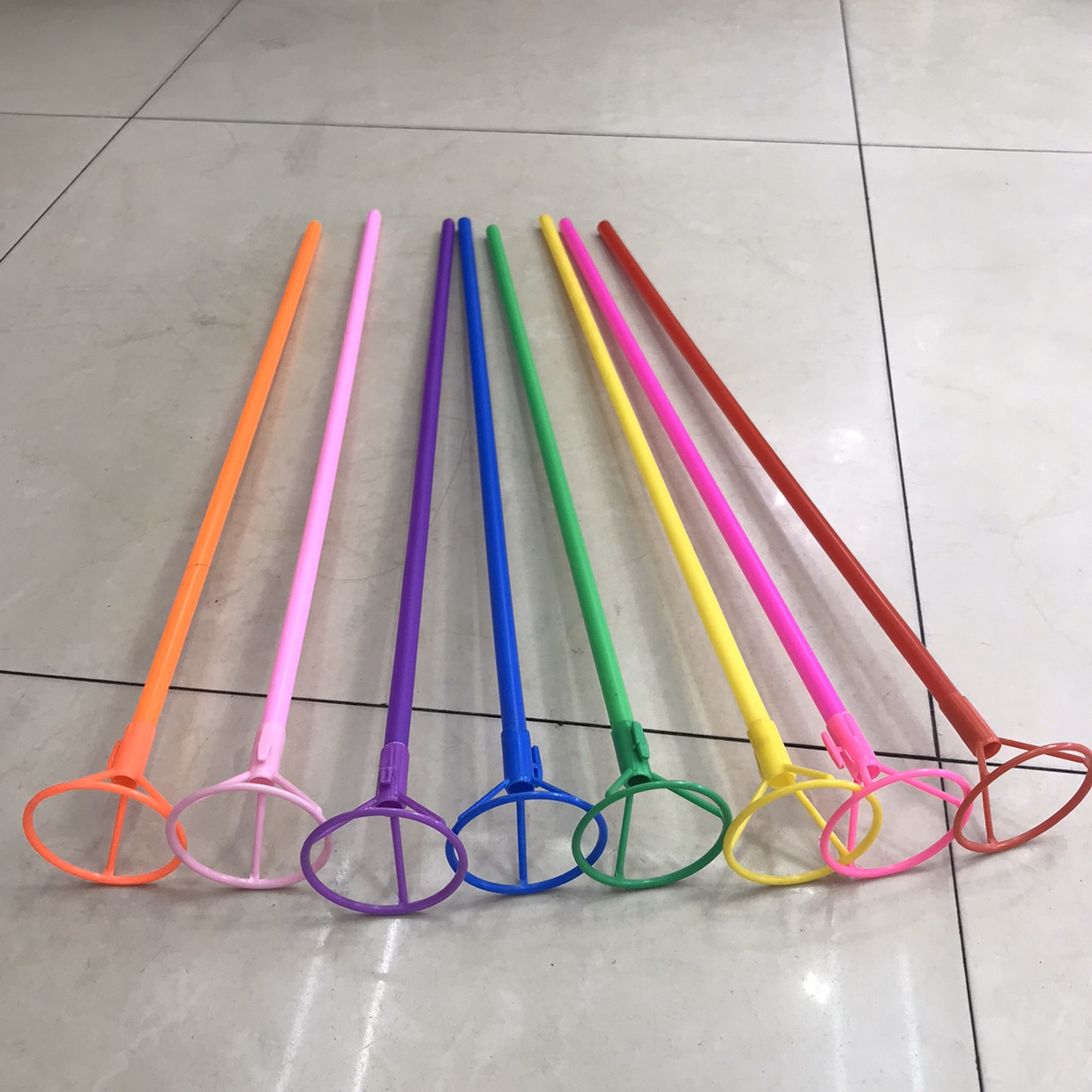 Aluminum film balloon support rods, balloon cup sticks, balloon stands, balloon accessories, party supplies, thickened balloon sticks
